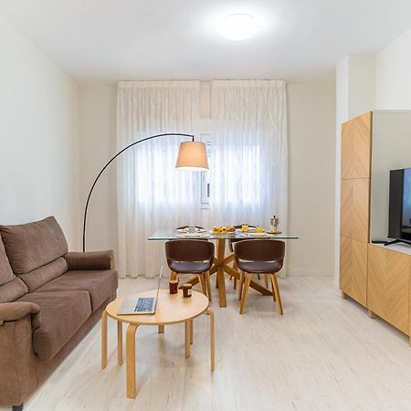 Trendyhomes City Center Алмерия Екстериор снимка