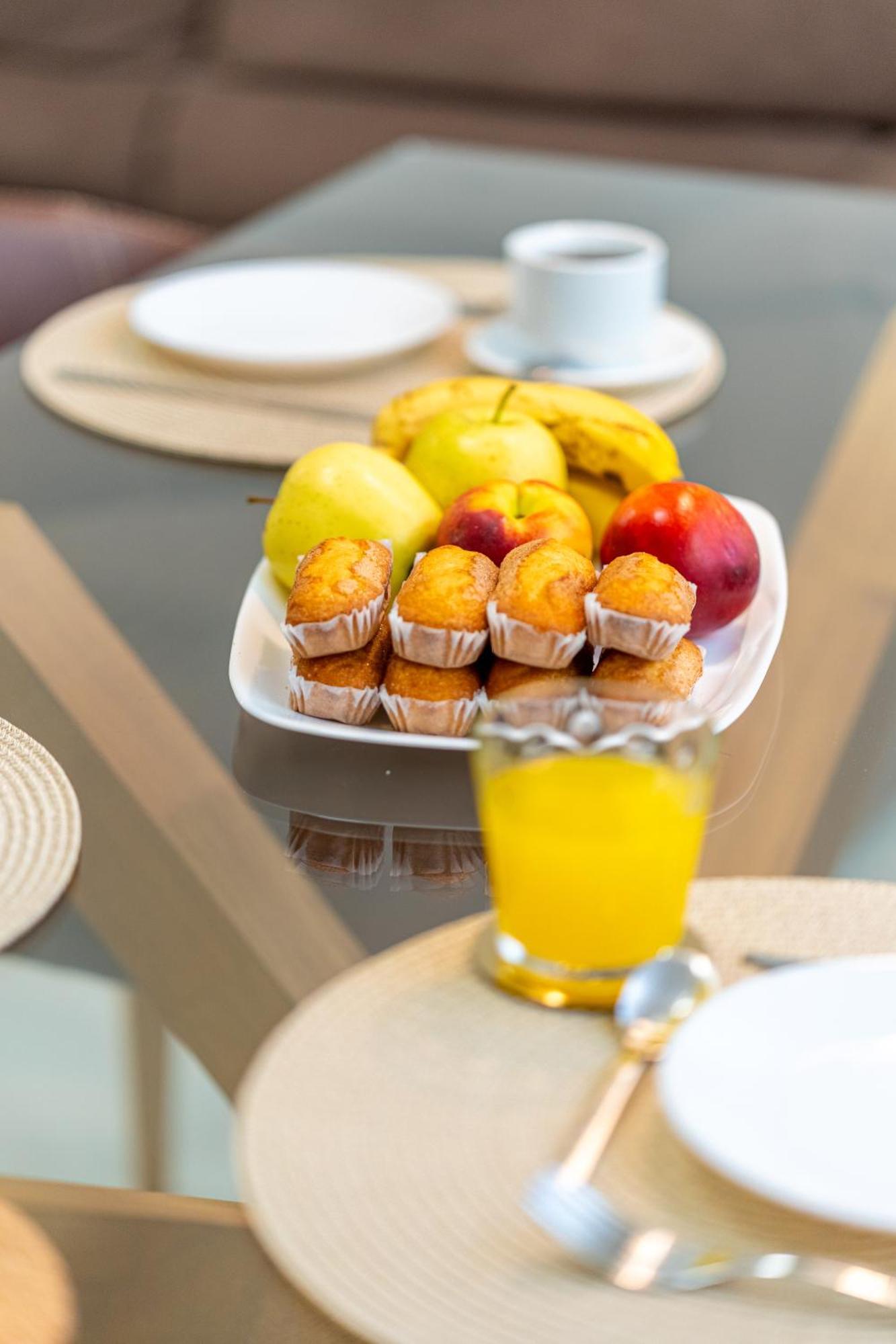 Trendyhomes City Center Алмерия Екстериор снимка