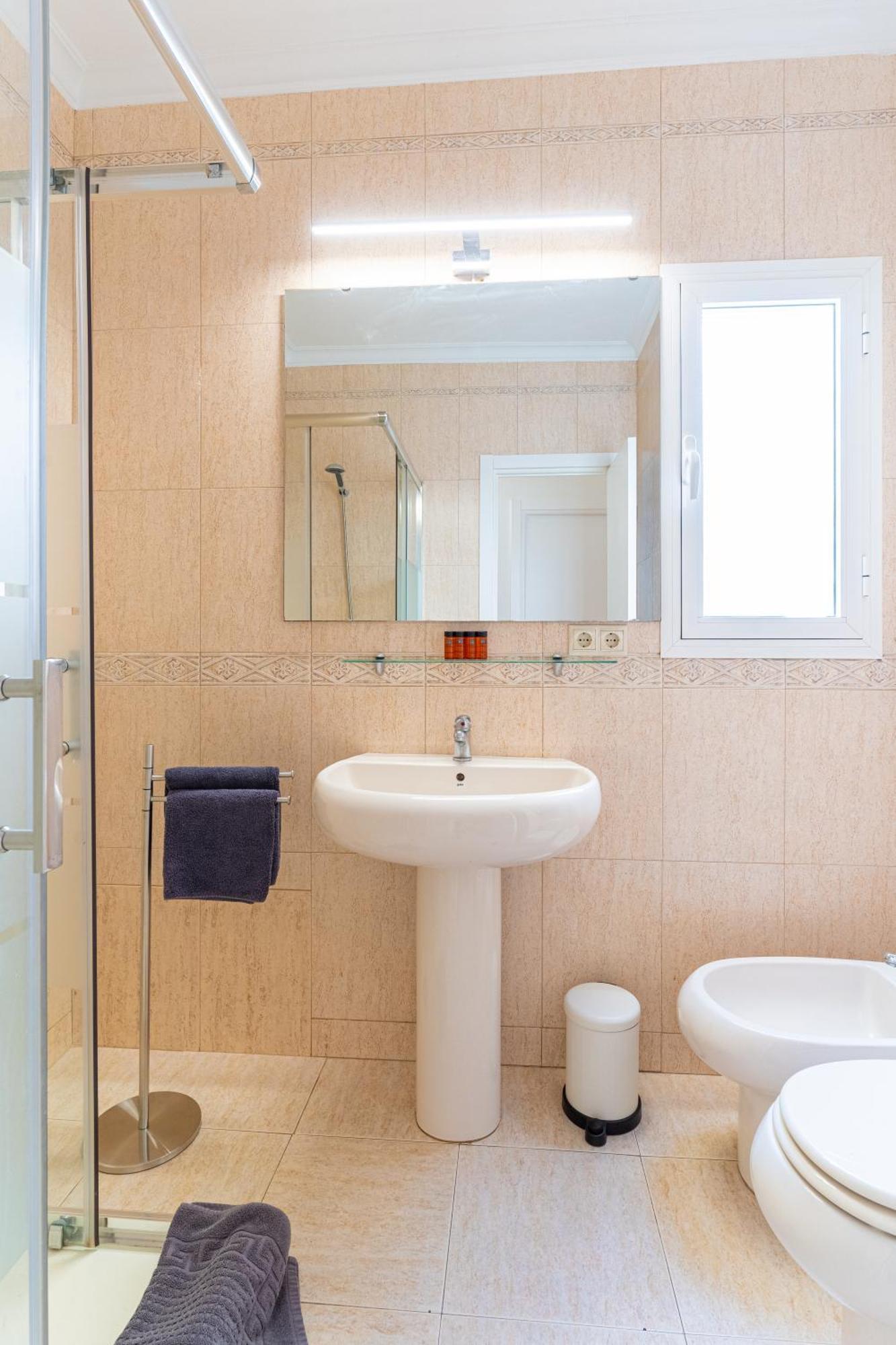 Trendyhomes City Center Алмерия Екстериор снимка