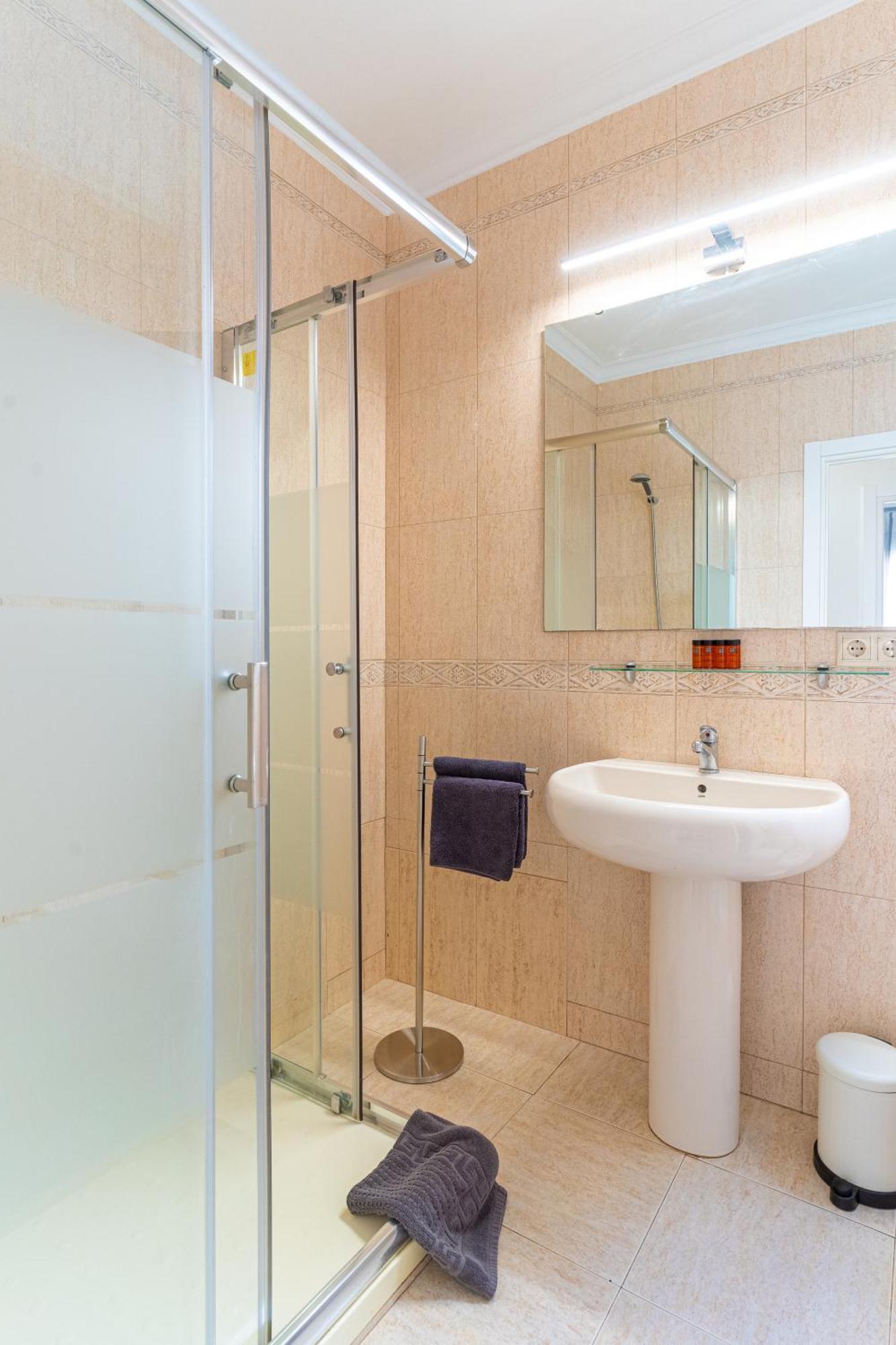 Trendyhomes City Center Алмерия Екстериор снимка