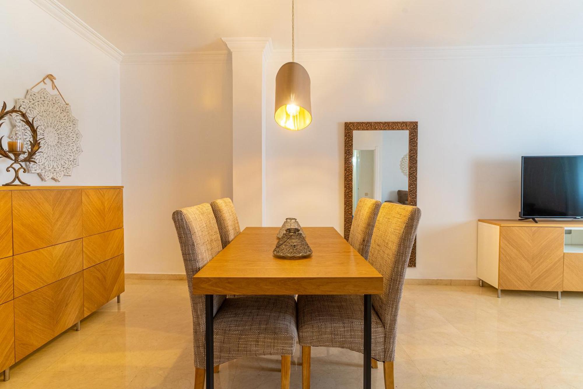 Trendyhomes City Center Алмерия Екстериор снимка